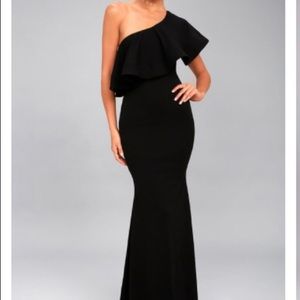 Black asymmetrical shoulder maxi